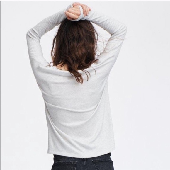 Rag & Bone V Neck - Picture 2 of 7